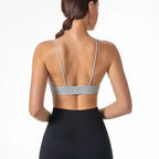 FEMI FreeBack V Bh  – Vrijheid voor je rug, flow voor je look FEMI.Amsterdam